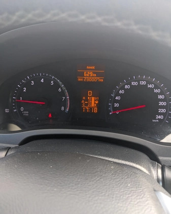 Toyota Avensis cena 44900 przebieg: 230000, rok produkcji 2013 z Szubin małe 106